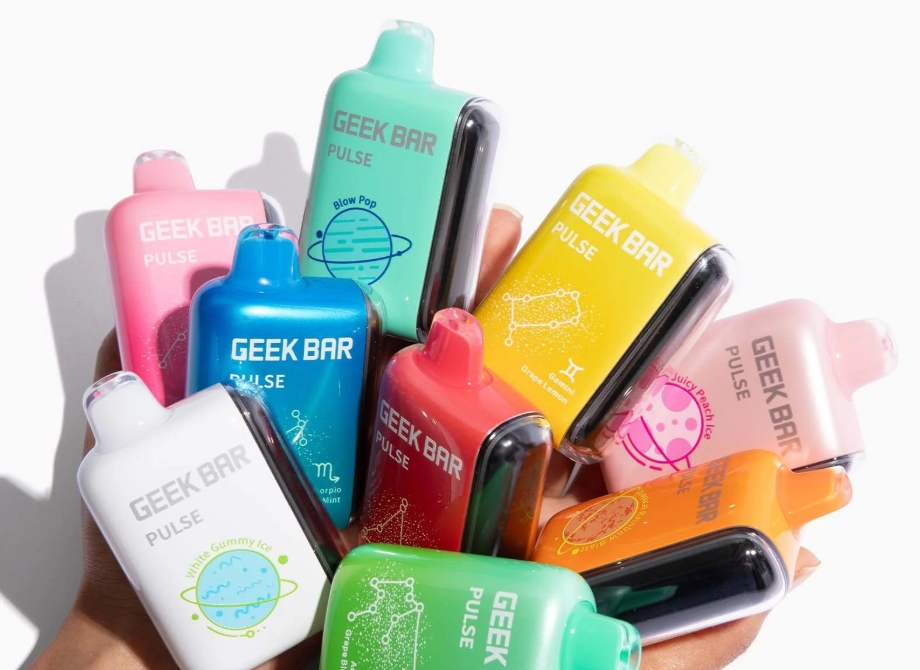 Exploring the Geek Bar Pulse 15000 Puffs Vape - Blue Mint: A Fresh Take on Vaping for Australia in 2025